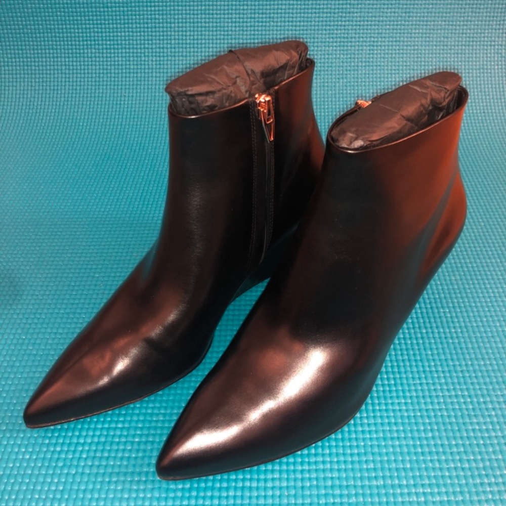 Authentic Brand New Alexander Wang Boots Sz36.5